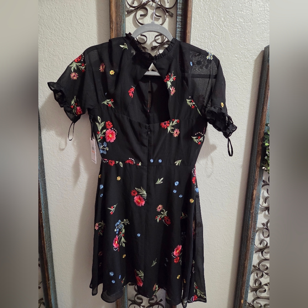 Kensie Black and Red Puff Sleeve Wrap Sundress